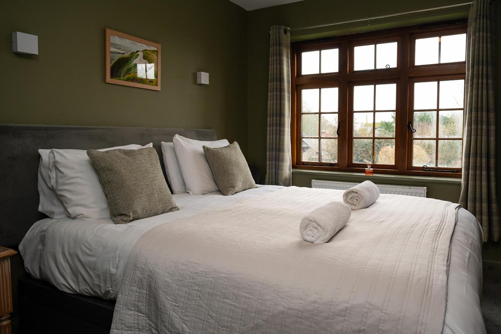 Tottington Manor Hotel Henfield Exterior photo