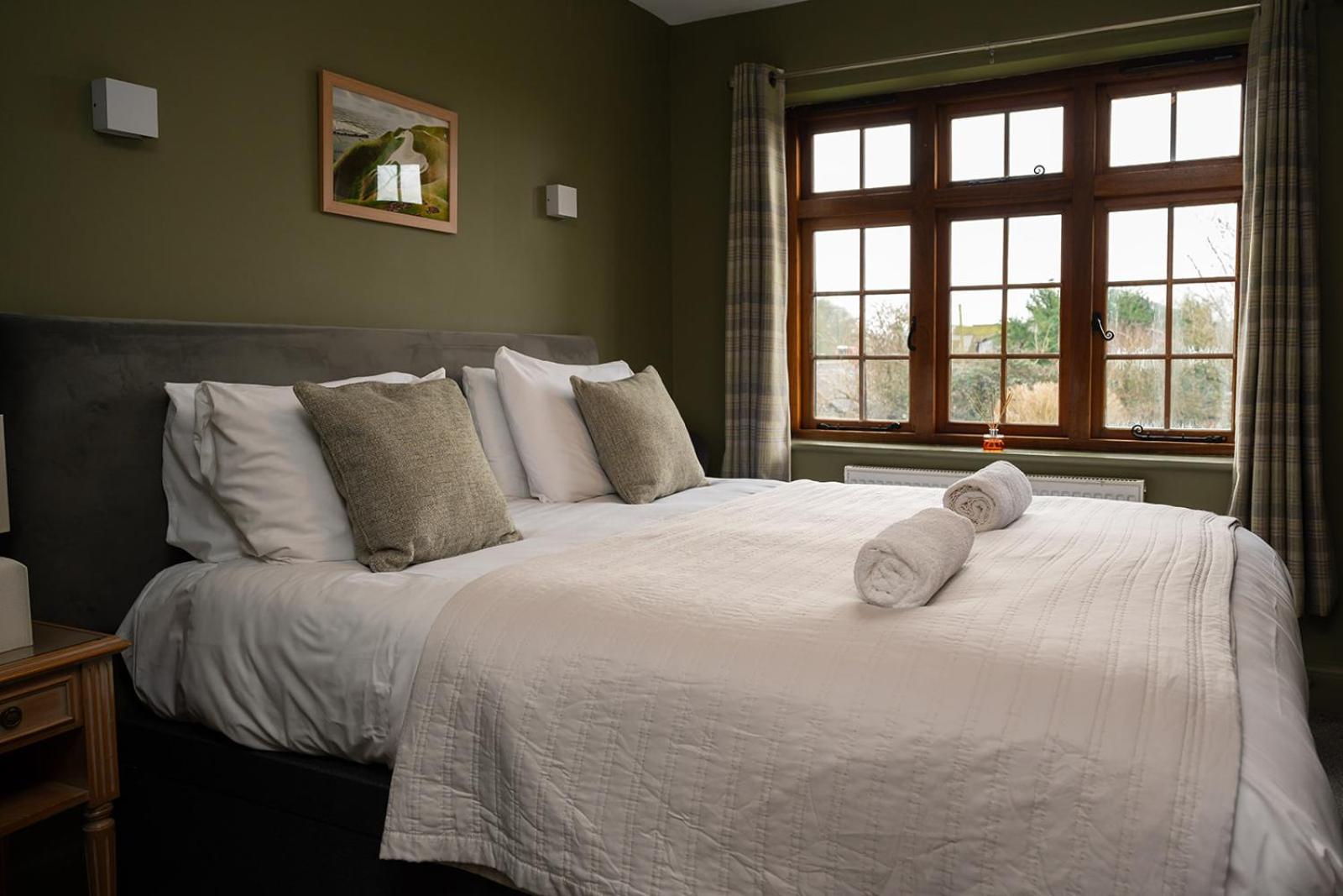 Tottington Manor Hotel Henfield Exterior photo